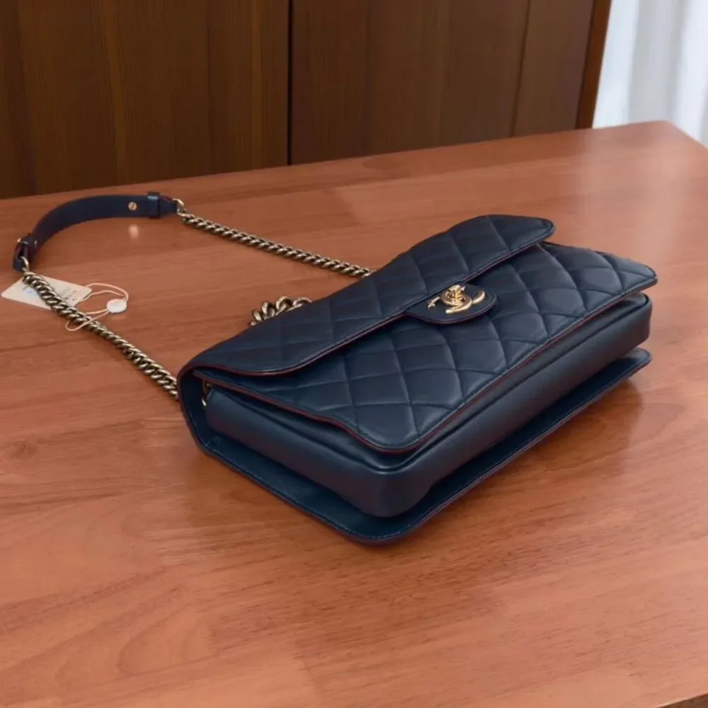 Chanel Women Pre-Loved Bag Very Good Condition